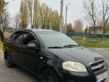 Авто Chevrolet Aveo 2011 № 8200939