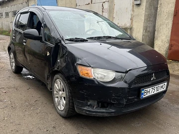 Авто Mitsubishi Colt 2009 № 8200956