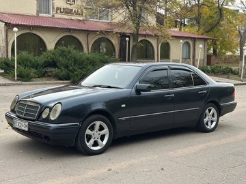 Авто Mercedes E Серия 1997 № 8200967