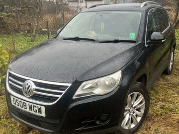 Авто Volkswagen Tiguan 2008 № 8201004