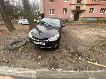 Авто ЗАЗ Forza 2011 № 8201237