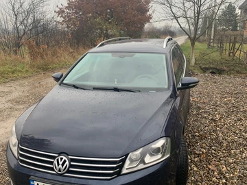 Авто Volkswagen Passat Variant 2012 № 8201242