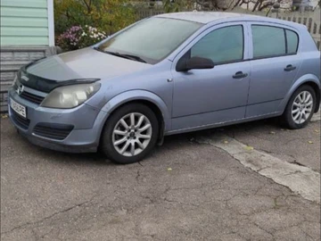 Авто Opel Astra 2005 № 8201288
