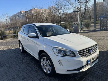 Авто Volvo Xc60 2013 № 8201302