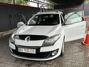 Авто Renault Megane 2013 № 8201395
