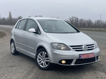 Авто Volkswagen Golf Plus 2007 № 8201379