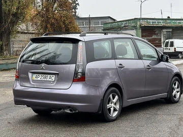 Авто Mitsubishi Grandis 2004 № 8201548