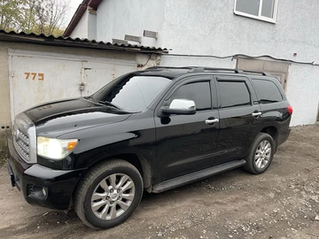 Авто Toyota Sequoia 2008 № 8201573