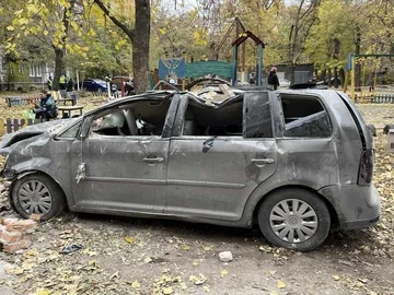 Авто Volkswagen Touran 2007 № 8201641