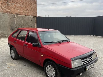 Авто ВАЗ 2109 1993 № 8202108