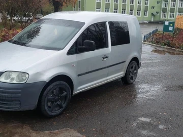 Авто Volkswagen Caddy 2006 № 8202129