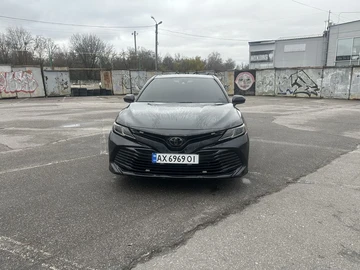 Авто Toyota Camry 2018 № 8202145