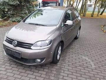Авто Volkswagen Golf Plus 2011 № 8202156