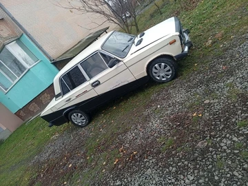 Авто ВАЗ 2103 1981 № 8202162