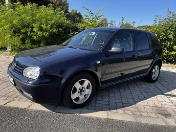 Авто Volkswagen Golf 1999 № 8202213