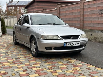 Авто Opel Vectra 1999 № 8202361