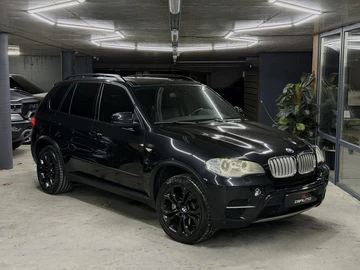Авто BMW X5 2010 № 8202376