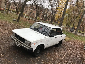 Авто ВАЗ 2105 1991 № 8202398