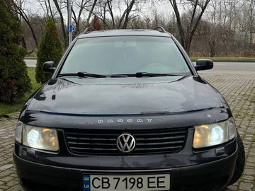Авто Volkswagen Passat Variant 1999 № 8202414