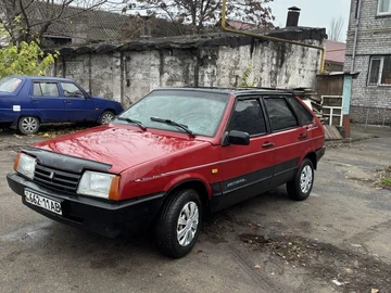 Авто ВАЗ 2109 1995 № 8202434