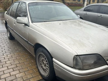 Авто Opel Omega 1987 № 8202507