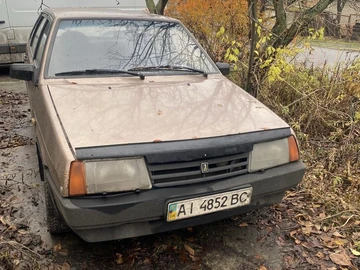 Авто ВАЗ 2109 2000 № 8202508