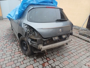 Авто Peugeot 308 2011 № 8202532