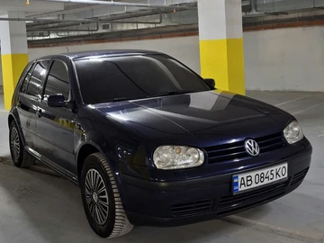 Авто Volkswagen Golf 2001 № 8202534