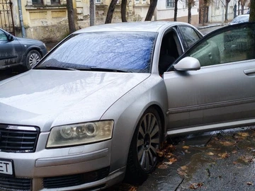 Авто Audi A8 2002 № 8202550