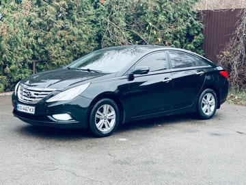Авто Hyundai Sonata 2013 № 8202552