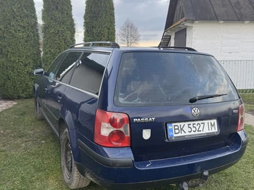 Авто Volkswagen Passat Variant 2001 № 8202633