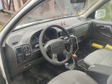 Авто Volkswagen Polo 1996 № 8202652
