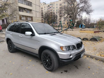 Авто BMW X5 2001 № 8202686