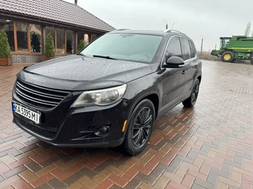 Авто Volkswagen Tiguan 2010 № 8202775
