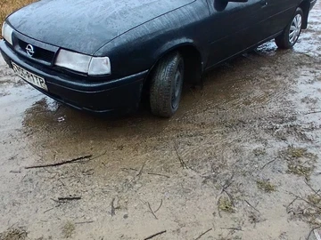 Авто Opel Vectra 1992 № 8202793