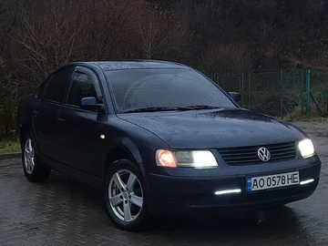 Авто Volkswagen Passat Sedan 1998 № 8202925