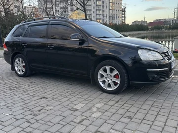 Авто Volkswagen Golf 2009 № 8202977