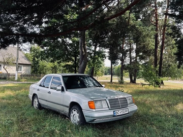 Авто Mercedes 250 1988 № 8203051