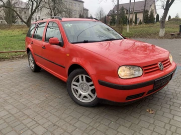 Авто Volkswagen Golf 1999 № 8203053