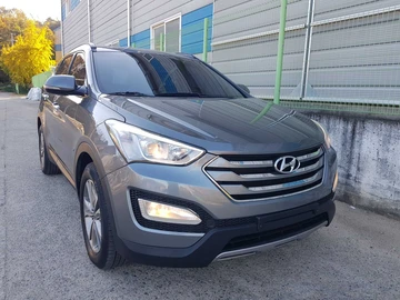 Авто Hyundai Santa Fe 2015 № 8203122