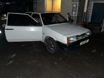Авто ВАЗ 2108 1999 № 8203130