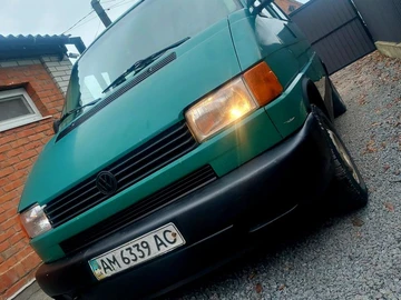 Авто Volkswagen Transporter 1998 № 8203133