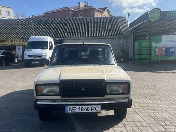 Авто ВАЗ 2105 1991 № 8203176