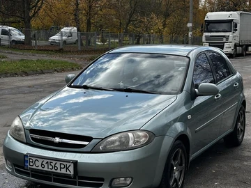Авто Chevrolet Lacetti 2004 № 8203187