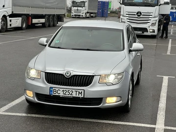 Авто Skoda Superb 2009 № 8203266