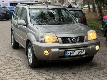 Авто Nissan X-Trail 2006 № 8203283