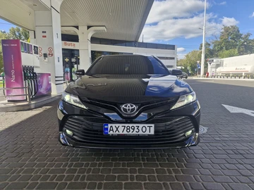 Авто Toyota Camry 2018 № 8203407