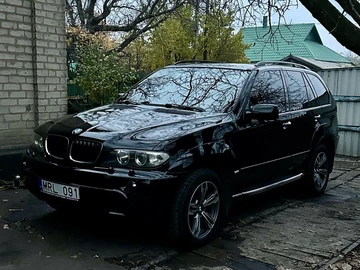 Авто BMW X5 2005 № 8203428