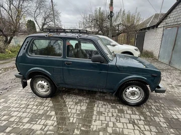 Авто ВАЗ 21214 2016 № 8203444