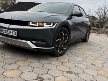Авто Hyundai Ioniq 2023 № 8203445